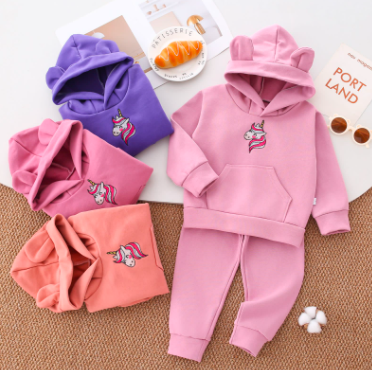 Conjunto buzo unicornio cabeza